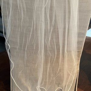 Modern Trousseau Ivory veil with Satin trim